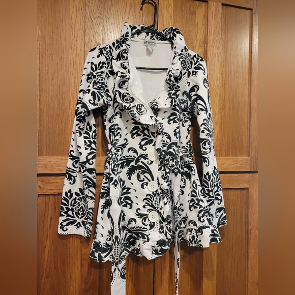 Self Esteem Jackets & Blazers - SelfEsteem Brand Women's lightweight jacket. Size L